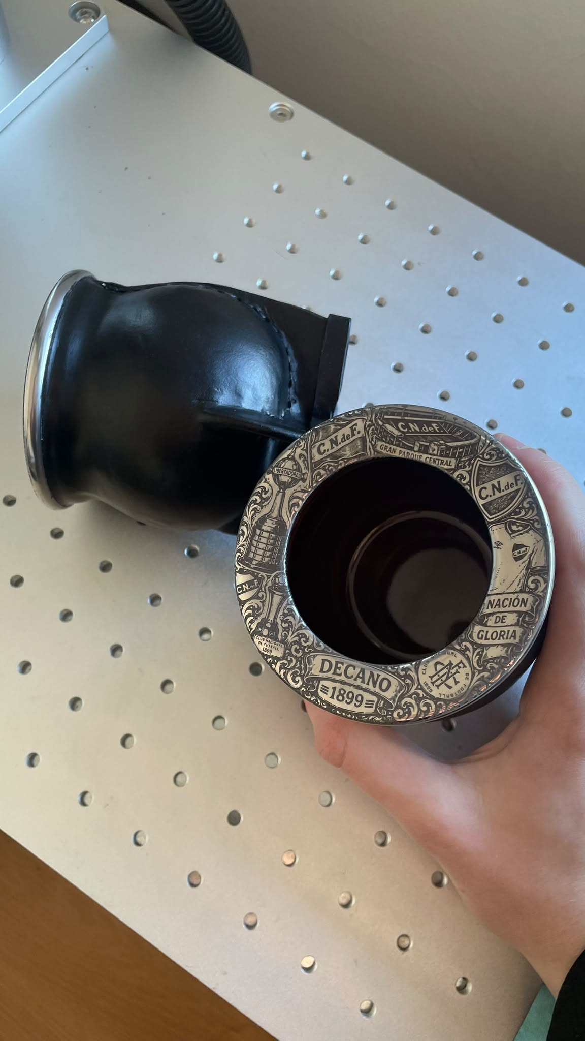 Mate ceramica con grabado de Nacional
